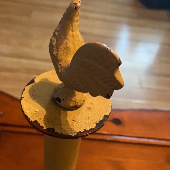 Rooster paper towel holder - Picture 6 of 8